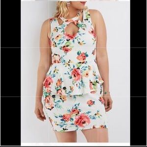 Only wore once. Flower mini dress